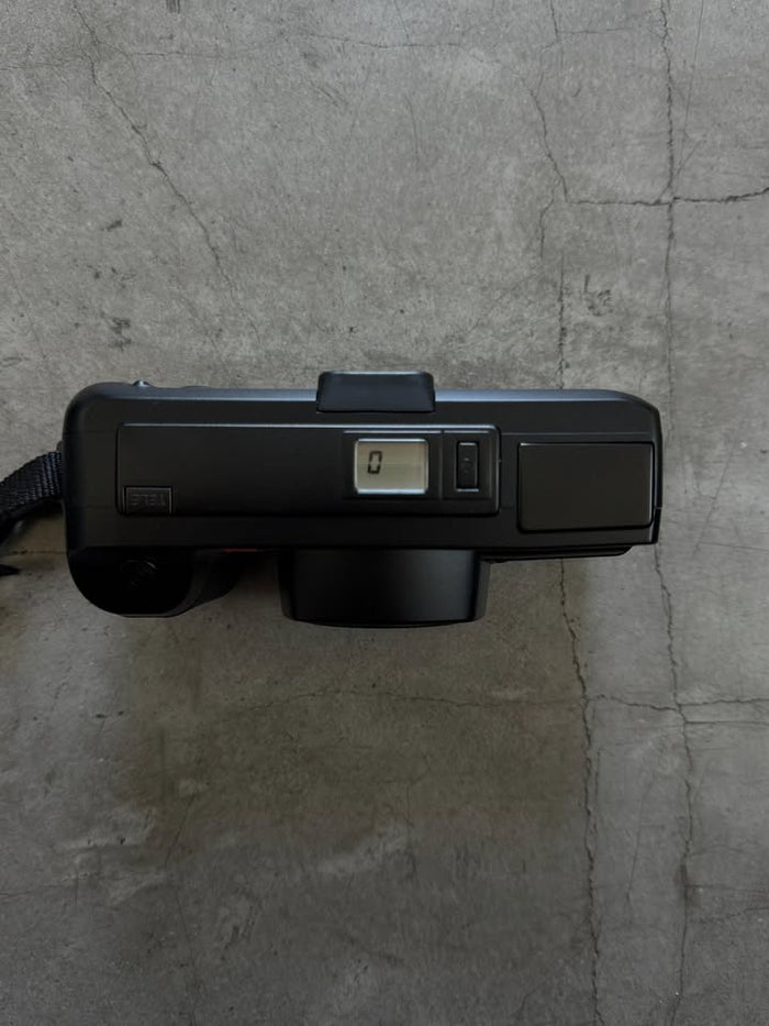 Leica AF-C1 Film Point and Shoot – clinty